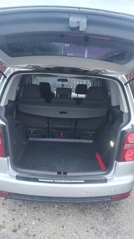 Touran 1,9tdi 66kw facelift - 8