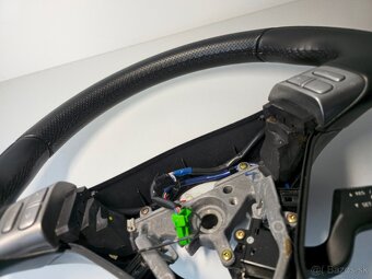 Kožený volant momo subaru - 8