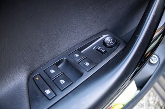 Opel Astra Sport Tourer ST 1.6 CDTI - 8