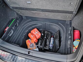 VW GOLF VII variant 1,5 TSI benzín - 8