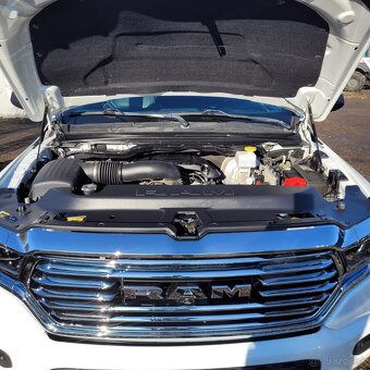 DODGE RAM 1500 LIMITED 2022 5,7 HEMI -DPH NOVA CENA - 8