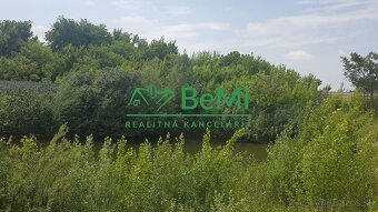 POZEMOK s jazerom...4093m2...Veľké Úľany (168-14-DARE) - 8