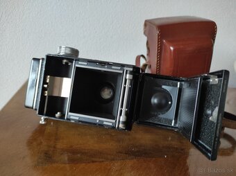 Starý fotoaparát Flexaret V next - 8