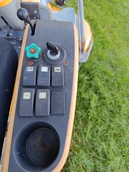 Predám STIGA PARK PRO BIVOJ 4WD Intek - 8