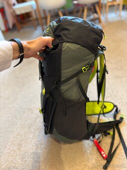 Predam turisticky batoh McKinley Edda VT 38 Vario - 8