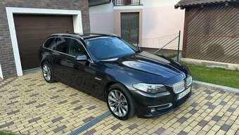 BMW Rad 5 Touring 530d xDrive - 8