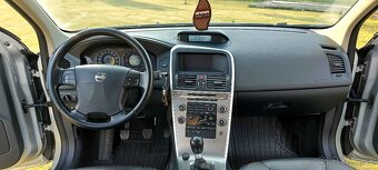 Volvo XC60 2,4D 120kw Avd 4x4 - 8