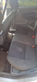 Ford focus - 8