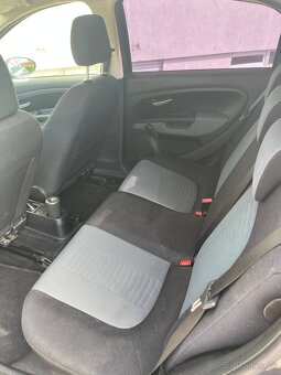 Fiat Grande Punto 2009 - 8