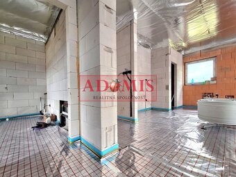 Predáme 5izbový tehlový bungalov 725m2 Ruskov, komora,tepelk - 8