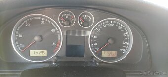 Vw Passat 1.9 TDI 2003 - 8
