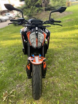 KTM Duke 890 - 8