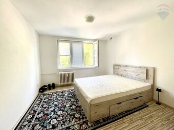 Na predaj:3-izbový byt po rekonštrukcii v širšom centre Brez - 8