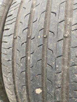 Predám Continental 235/50 R19 W - 8
