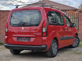 Peugeot Partner Tepee 1.6i Facelift mod. 2014 145 tisíc km - 8