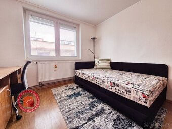 PREROBENÝ 3 izbový BYT V SLÁDKOVIČOVE S GARÁŽOU, 12 m2 KOMOR - 8