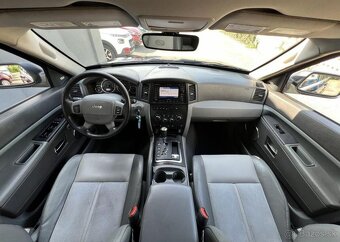 Jeep Grand Cherokee 3.0CRD OVERLAND KŮŽE NAVI nafta automat - 8