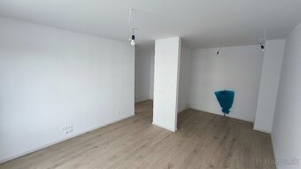 Parkety Krono Original H2O Floor K406 Eurus Oak - nepoužíté - 8
