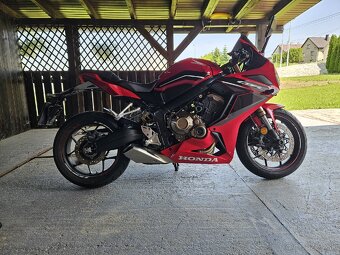 Honda cbr650r - 8