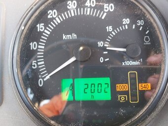 Traktor Belarus 12 203 - 8