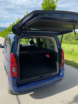 Opel Combo Elegance Plus 1.5 CDTI AT8 (12/2022) - 8