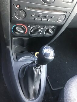 Ponúkam R CLIO 2 , 1,5 dTi. VÝMENA - 8