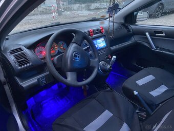 Honda civic 7g - 8