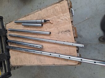 mobilna vyvrtavačka dier - 8