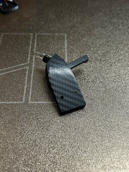 Tesla gramofón headshell - držiak prenosky - 8