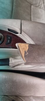 BMW E61 Komfortné sedadlá POŠKODENÉ (individual biela koža) - 8