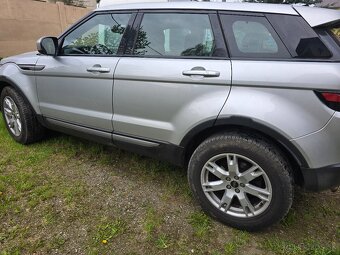 LAND ROVER EVOQUE - 8