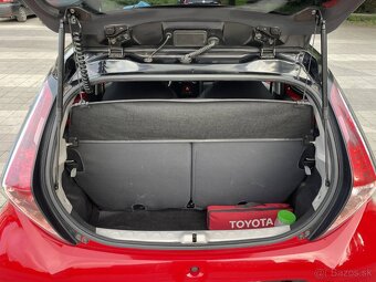 Toyota Aygo 1.0 VVT-i x-clusive - 8