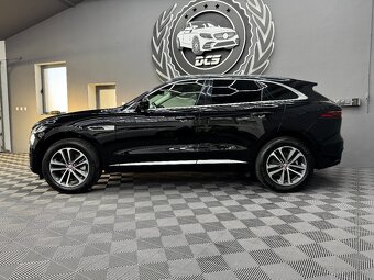Jaguar F-Pace - 8
