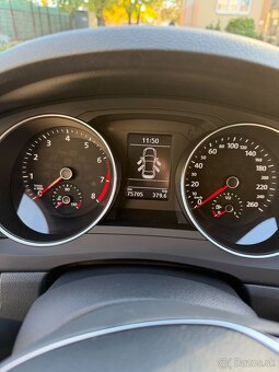 Volkswagen JETTA - 8