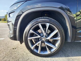 ŠKODA KODIAQ 2.0 TDI SCR EVO 200 SPORTLINE 4X4 DSG - 8