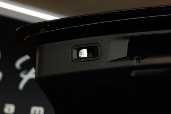 Mercedes-Benz E 400d 4Matic Avantgarde - 8