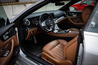 Mercedes-Benz E trieda Kabriolet 300D, 180 kw - 8