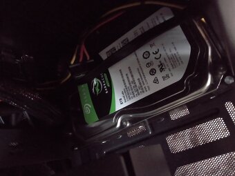 Predam Herny PC strednej triedy s velkym 8TB uloziskom. - 8