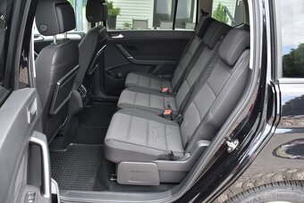 Volkswagen Touran 2.0 TDI DSG Comfortline SR 2022 DPH - 8