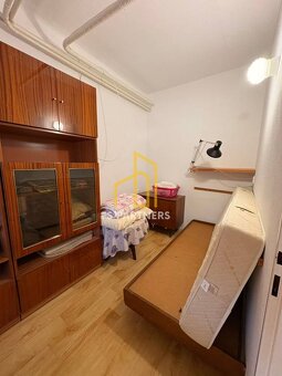 Rodinný dom s 2 stavbami, 6 izbami a záhradou – Komárno, Let - 8