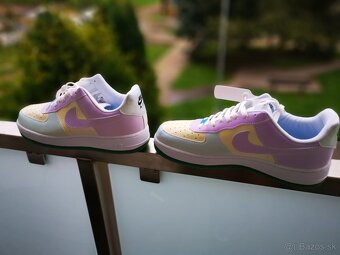 NIKE AIR FORCE 1 UV REACTIVE - 8