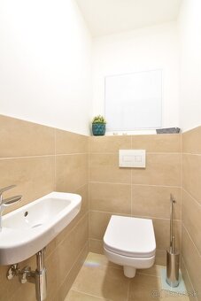 Nezariadený 2izb byt balkón pivnica novostavba centrum Nitra - 8