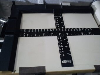 Zväčšovák Axomat 4 + leštička + rámik - 8