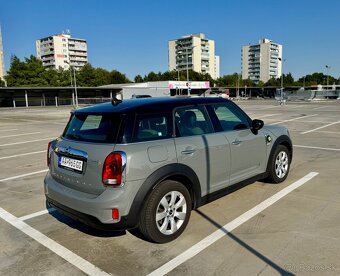 Mini Countryman Cooper SE ALL4 Plug-in Hybrid 4x4 - 8