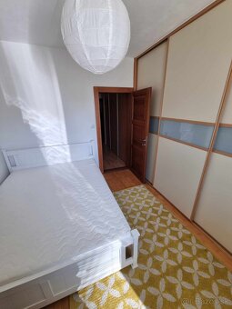 Velký 3 izb byt, zariadený centrum OC Aupark - 8