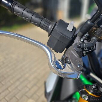 Kawasaki Z900 SE 2025 - 8