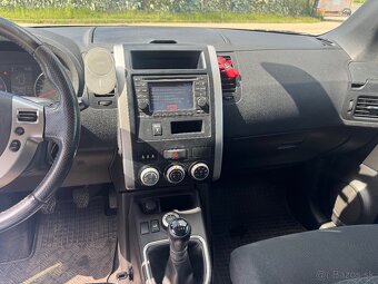 Nissan X-trail T31 - 8