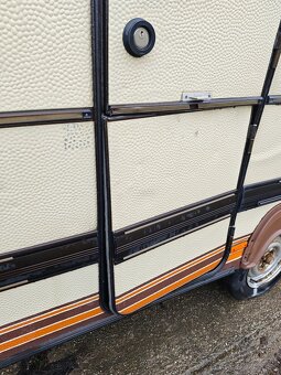 Predám karavan, obytný príves ERIBA HYMER. Odpočet DPH. - 8