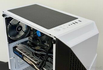 Herný PC - i5 8500,RX 570 8GB,16GB RAM,256GB SSD+2xHDD - 8