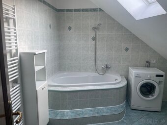 na prenajom 2izb. byt v Komarne, centrum - 8